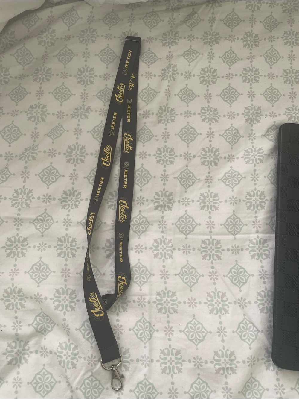 Jeeter Branded Black & Gold Lanyard with Metal Clip